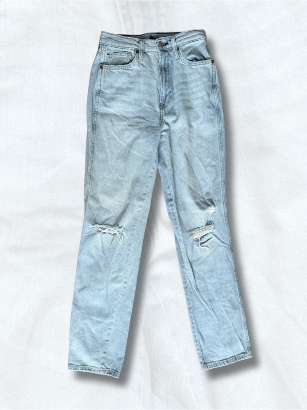 Arizona Jean Company Light Blue Highest-Rise 90s Straight Jeans